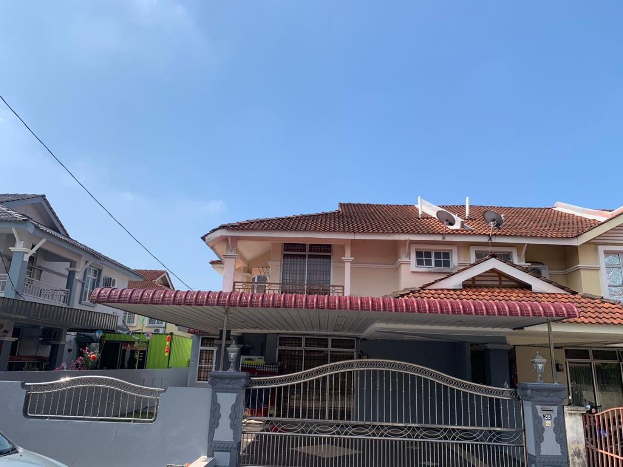 Awani Homestay Permatang Janggus Luaran gambar